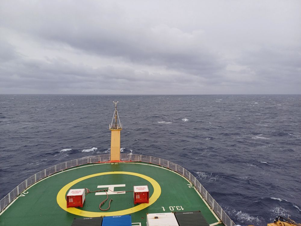 Crossing Drake Passage 
