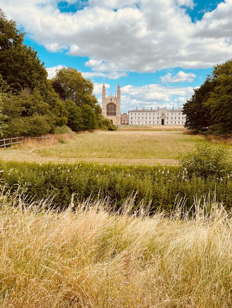 King’s College Chapel in the distance