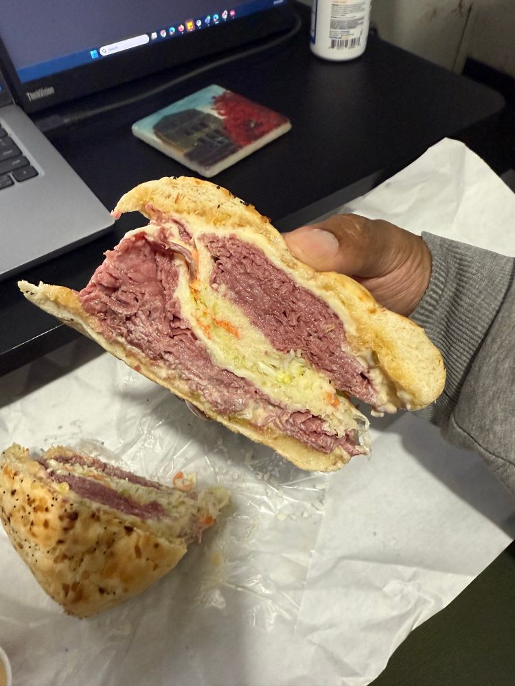 Big Cornbeef sandwich with slow