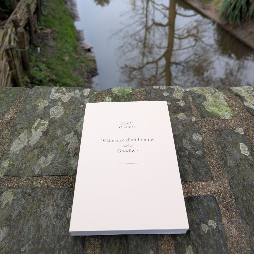 Déchéance d'un homme, suivi de Goodbye, de Dazai Osamu, publié aux éditions Les Belles Lettres 
