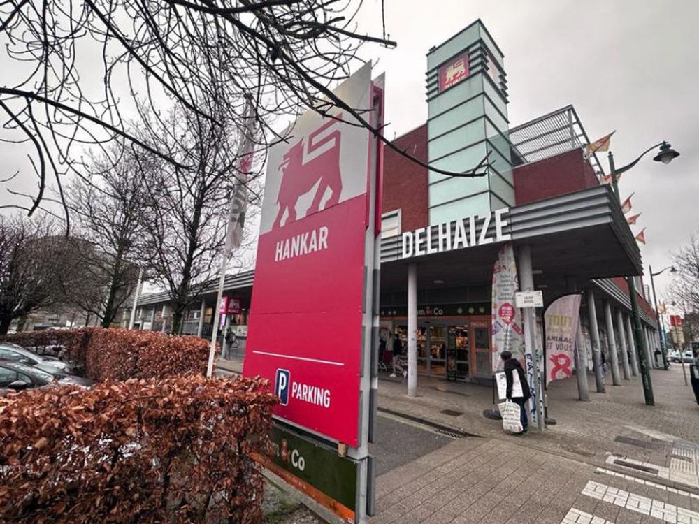 Franstalige vakbond: 'Operatie verzelfstandiging bij Delhaize kostte al 450 banen'