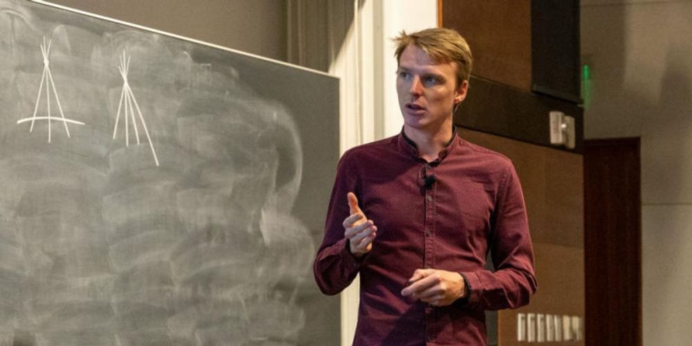 Wiskundige Sam Mattheus (VUB) wint Eos Pipet 2024