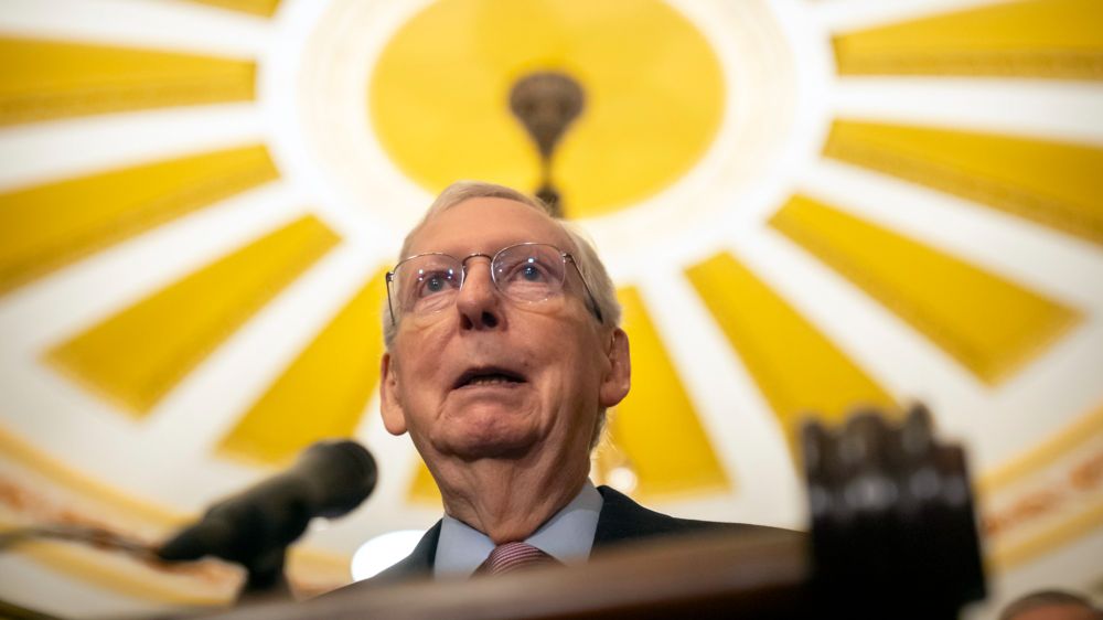 Senate Minority Leader Mitch McConnell will step down as leader in November