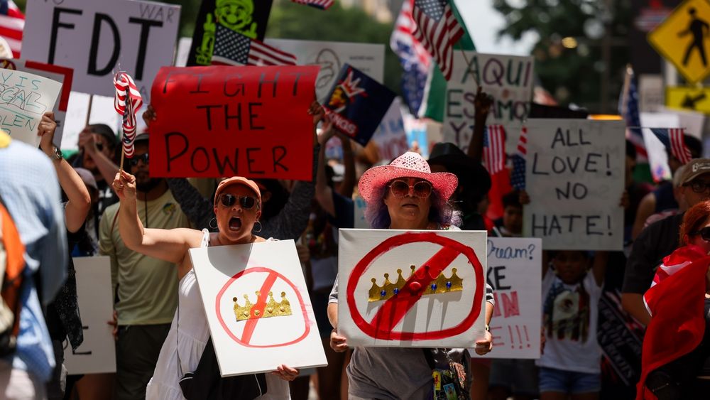 Photos: See No Kings protests around the country