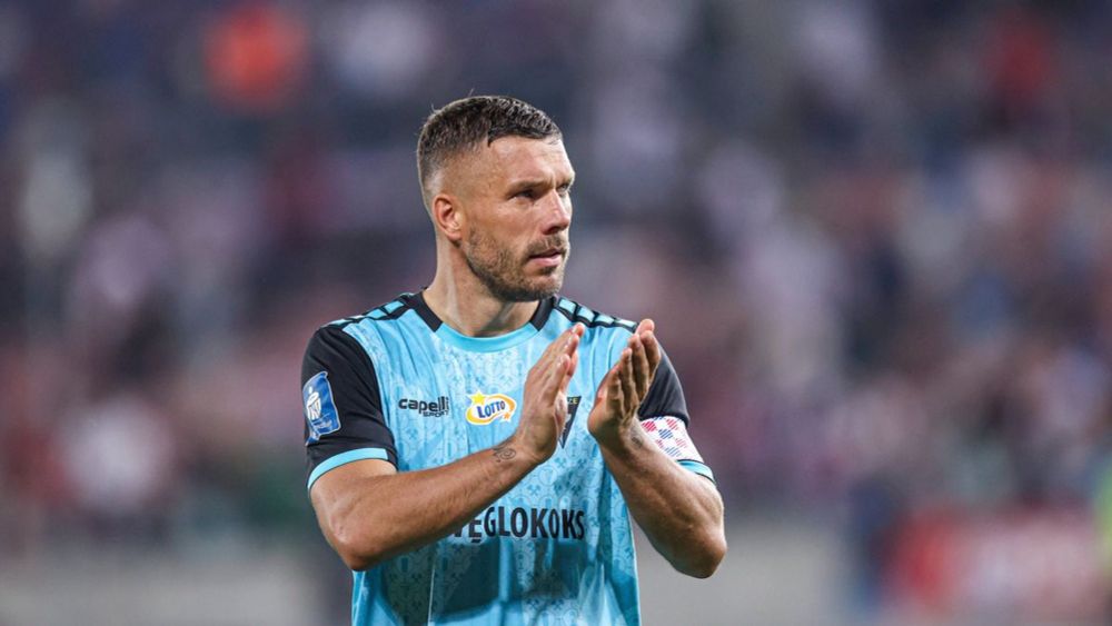 (S+) Lukas Podolski bei Górnik Zabrze: Der Fußballheld wird jetzt Wahlkampfhelfer