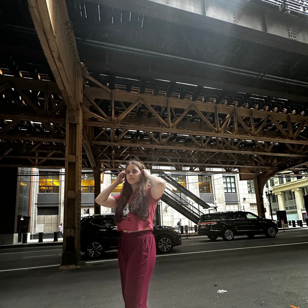Tzipporah underneath 'The Loop' 'El' train tracks in Downtown Chicago