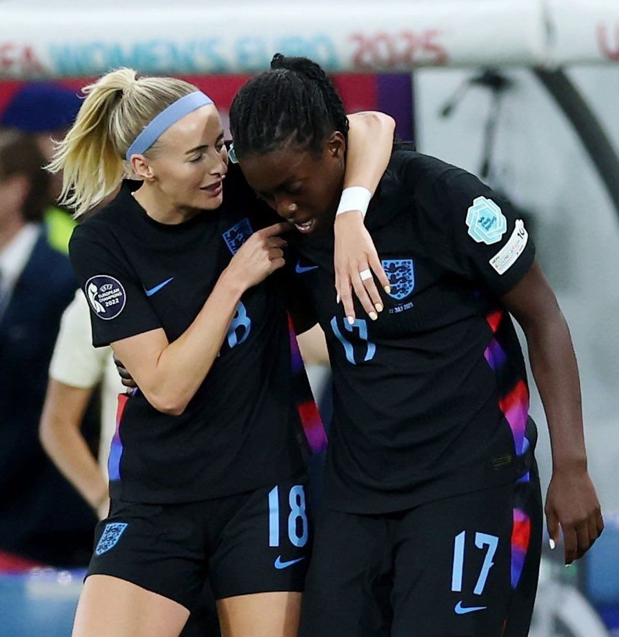 Chloe Kelly and Agyemang 