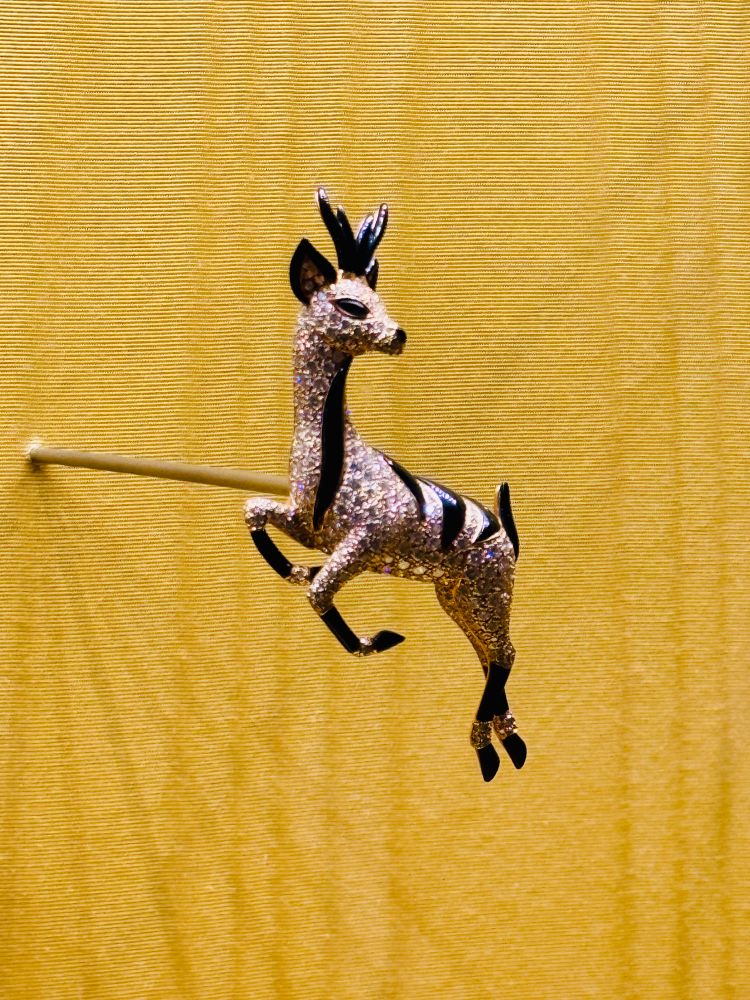 ブルガリ・ヘリテージ・コレクション ブローチ