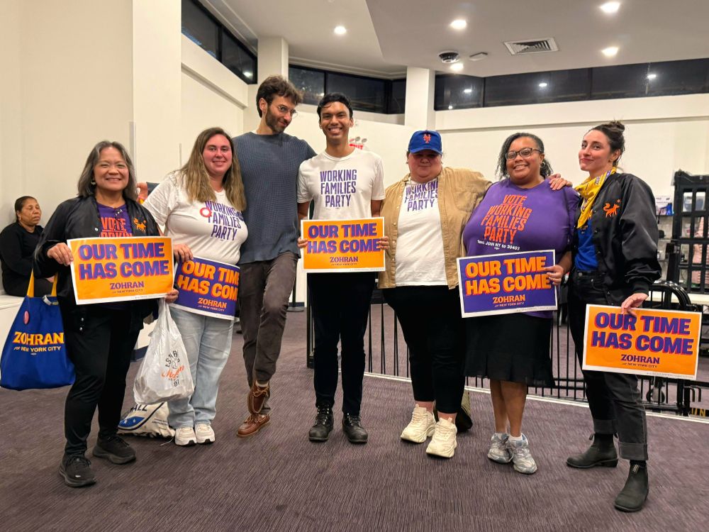 It was wonderful to be in community tonight with friends, allies, and neighbors from all across the city 💖💕💕🥰 What an honor, joy, and privilege to sit on the stage as the @nywfp Queens Chapter representative at tonight's "Our Time Has Come" Rally for our endorsed candidate for NYC Mayor--the Democratic Nominee, @zohrankmamdani 🤩😍

Many thanks to the campaign organizers for planning and executing tonight's inspirational and fortifying program and speakers 👏🏼👏🏼

Only 12 days until the start of Early Voting and 22 days until Election Day! Let's stay strong and continue to canvass with the Zohran for NYC campaign so we can elect a Mayor who will center and serve the needs of working people, not corrupt, big money donors and corporations ✊🏼💪🏼🗳

Sign up for a canvassing shift (door-knocking, phonebanking, GOTV Poll Site Visibility tabling) at https://www.zohranfornyc.com/volunteer/events

#ZohranForNYC #ZohranForMayor #OurTimeHasCome #ForTheManyNotTheMoney #PeoplePower #ABetterWorldIsPossible