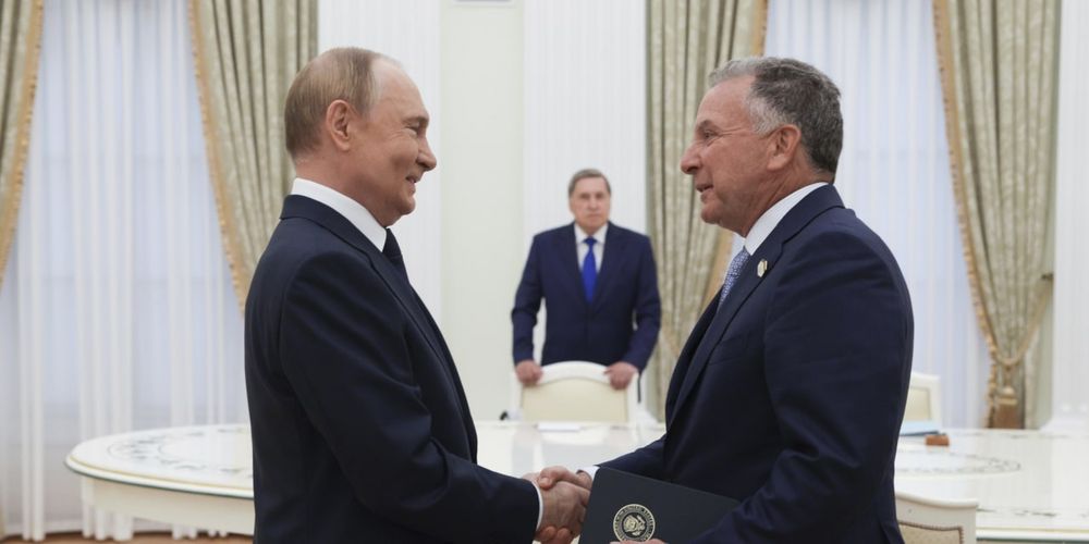 President Trump said he would meet with Putin next week in Alaska to discuss ending the war.