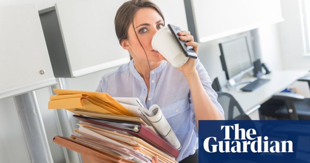 Fauxductivity: how to be a workplace slacker – and get away with it