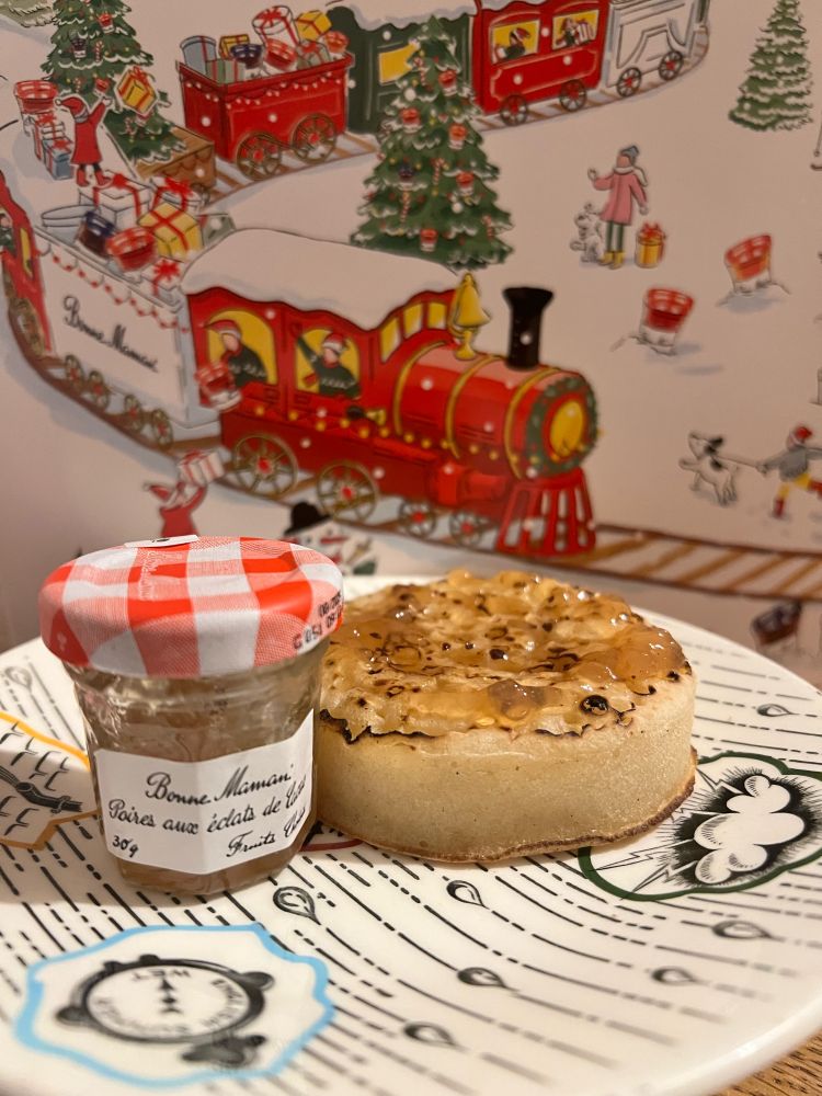 Jam advent calendar day 3 - Pear with Cocoa Nibs
