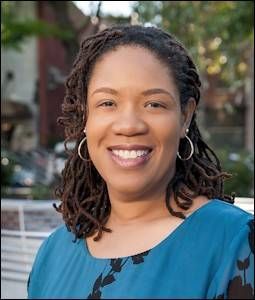 Photo portrait of Qiana Whitted