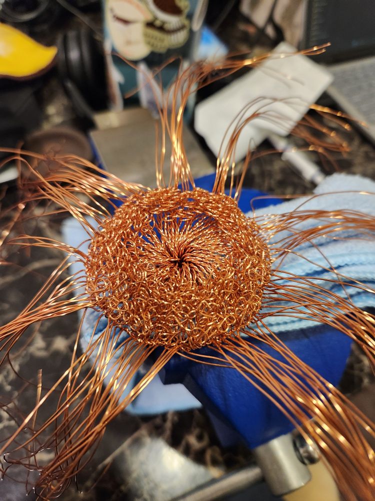 The disk filling up with wound bunches