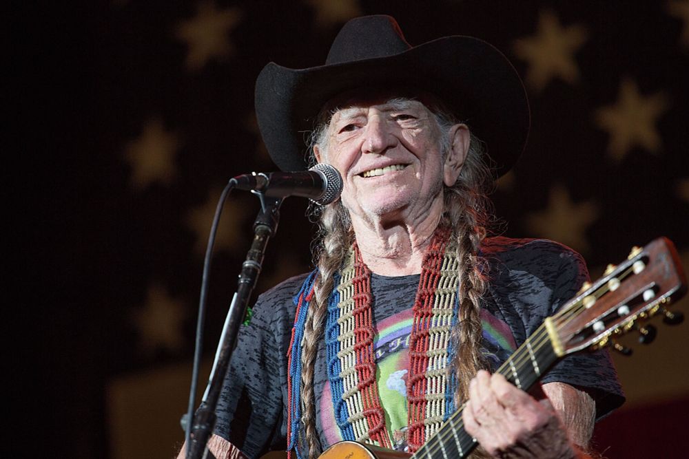 Willie Nelson’s cover of ‘Do You Realize??’ is a moving tribute