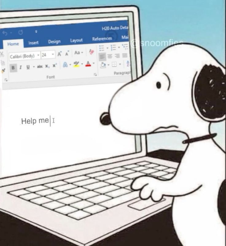 snoopy peanuts em frente a um notebook, cuja tela mostra uma janela do microsoft word com o texto "Help me" ("me ajude") escrito em preto em um documento com fundo branco. snoopy está olhando fixamente para a tela do computador, a expressão em seu rosto denotando profundo desespero.