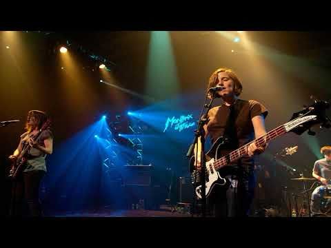 Electrelane - I Want To Be The President {2002}