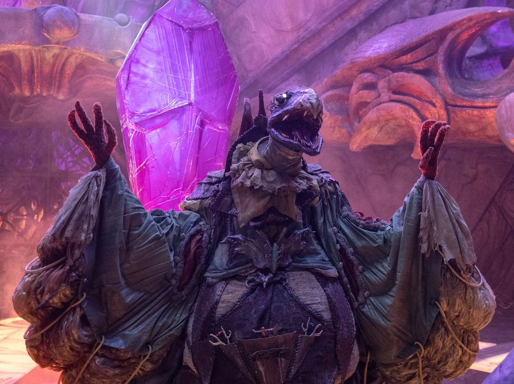 You must listen, listen yes, to the advertisement before you stare at the crystal. Only then will you be able to like and subscribe... yesss.