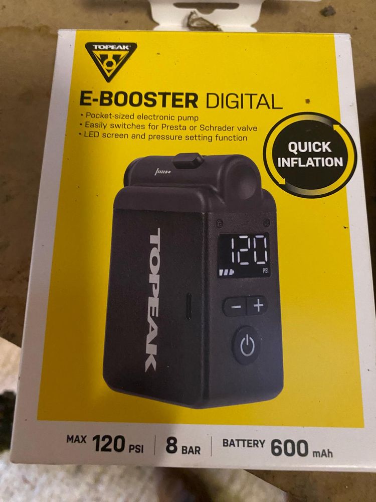 Box showing Topeak E-booster digital 'pocket sized electronic pump'