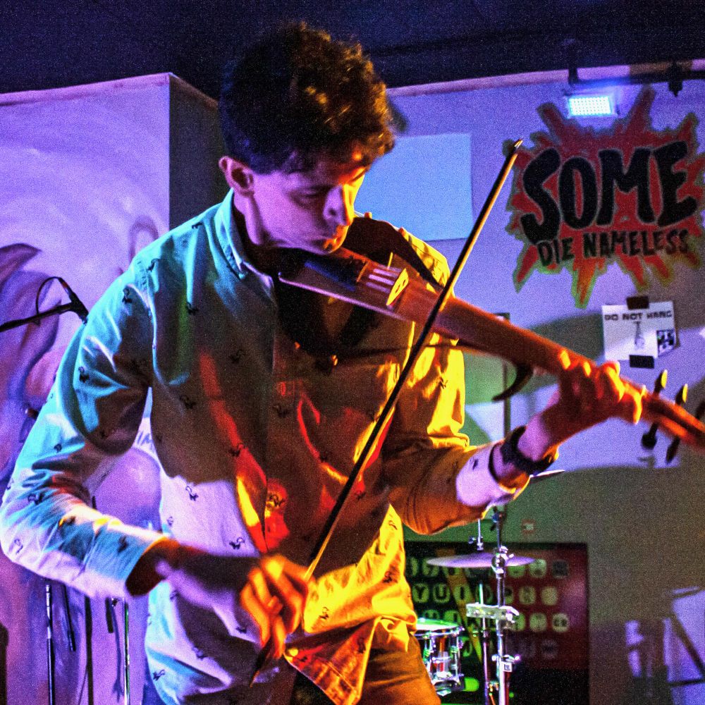 Nowhere Wolves performing: Wes Alden playing electric violin