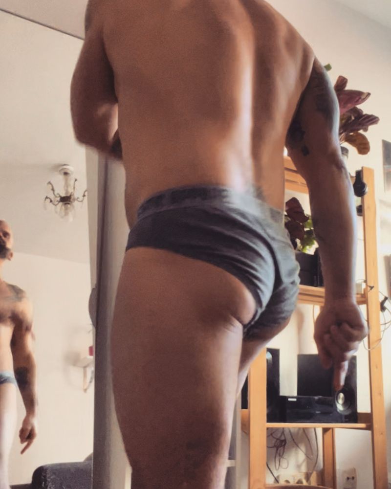 https://onlyfans.com/manusteelxxx/c2