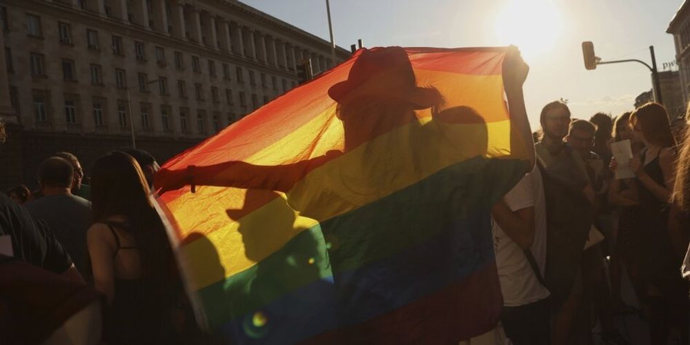 LGBTIQ+ in Bulgarien und Belarus: Den Knast vor Augen