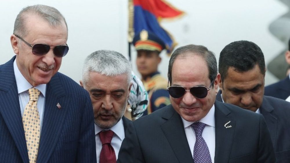 A major u-turn: Sisi warmly welcomed - Erkan's Field Diary