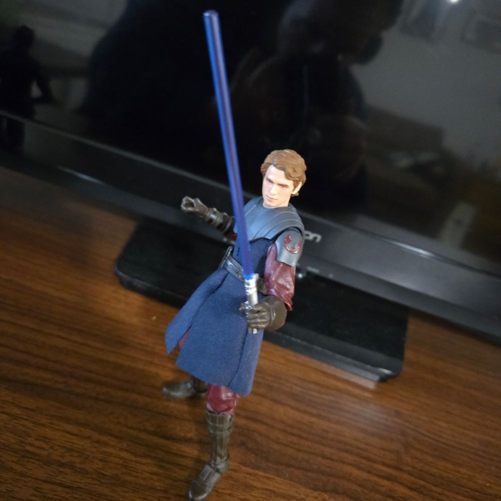 Idk about the skin tone matching the actor but man my ceiling light makes him look pale.