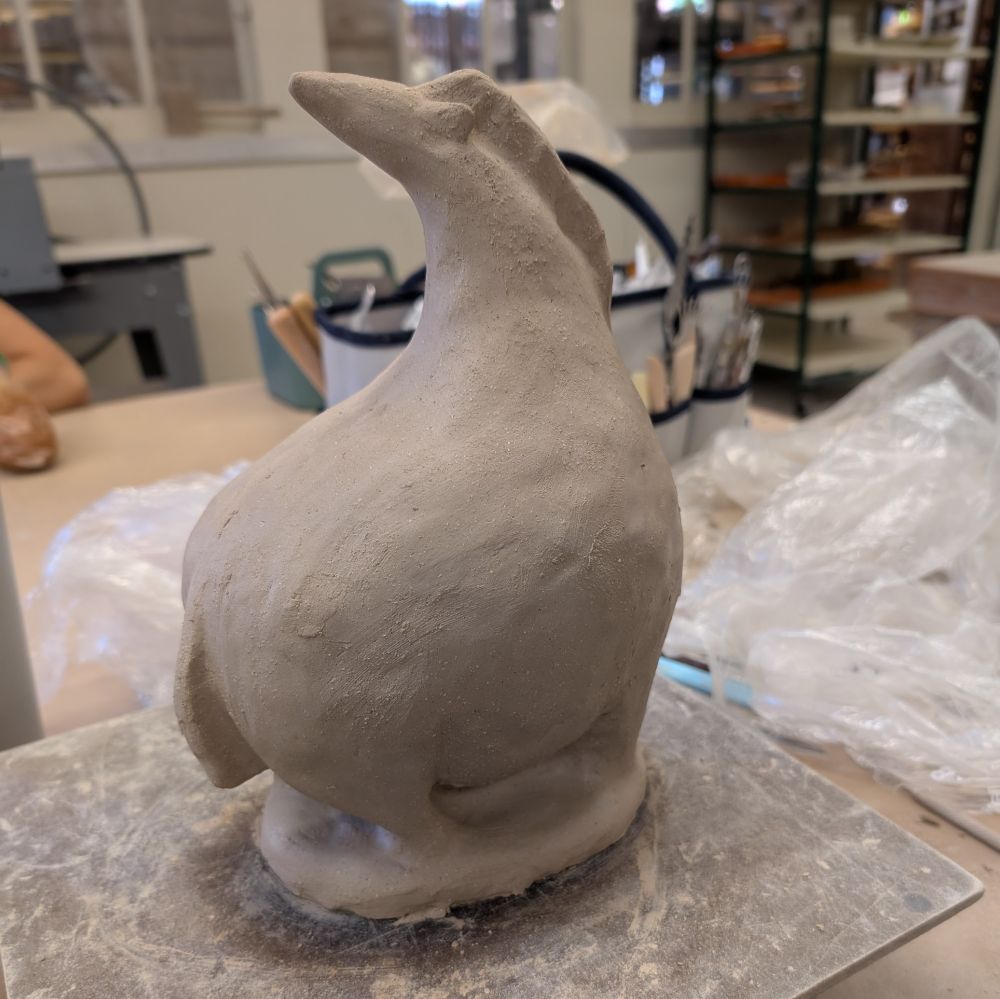 Sculpture of a very chonky horse boi