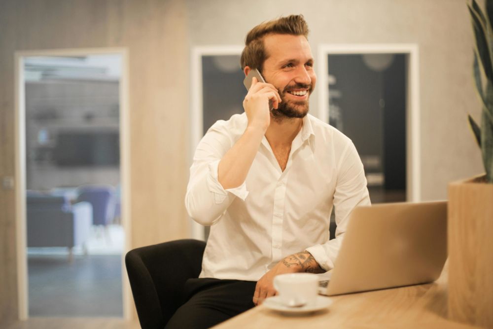 La gauche ne veut plus qu’on dise « entrepreneur » mais « gros mytho’ qui fait croire qu’il s’est construit tout seul »