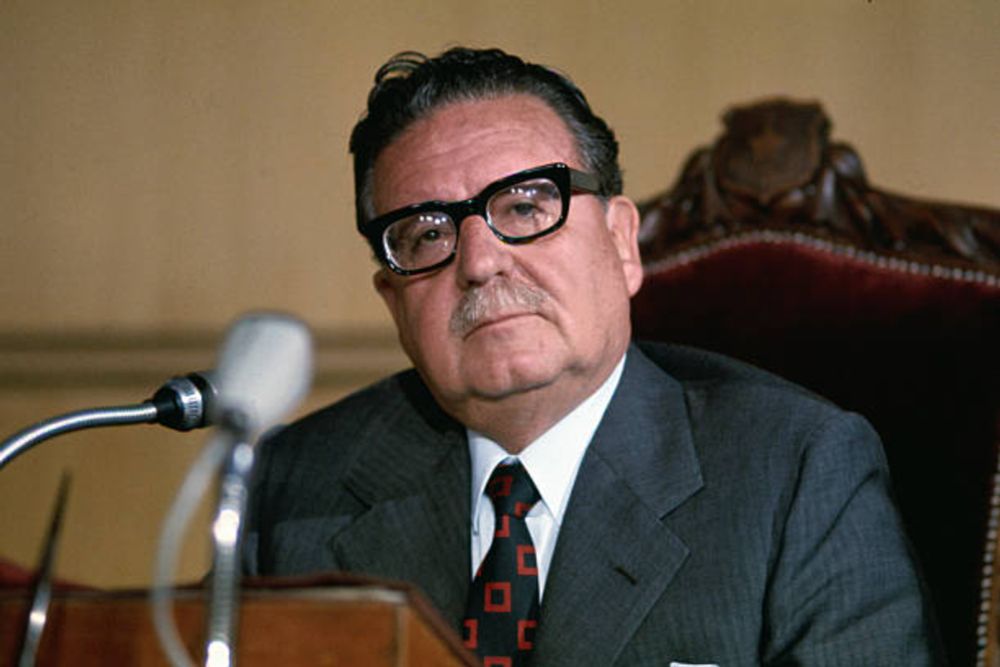 Salvador Allende: um exemplo de luta e resistência