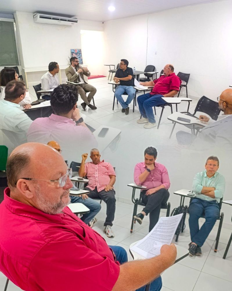 Representantes Sindicais Buscam Apoio do Deputado João Daniel para Barrar a PEC 66/2023