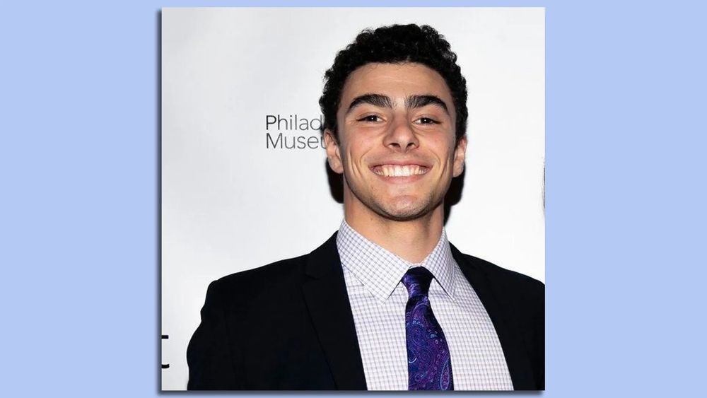 Image of a smiling Luigi Mangione