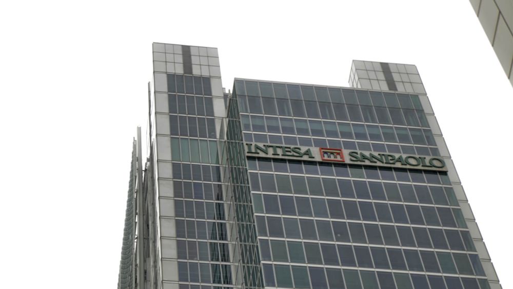 Intesa Sanpaolo fa scena muta sulle sue responsabilità climatiche