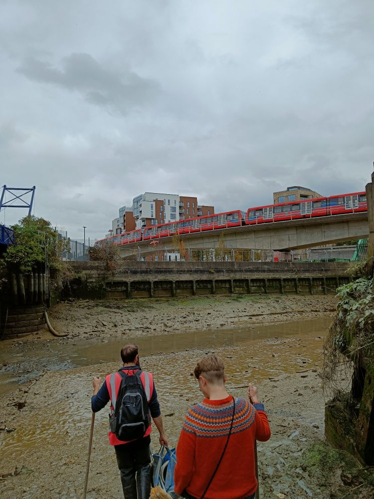 DLR bridge over Deptford Creek 