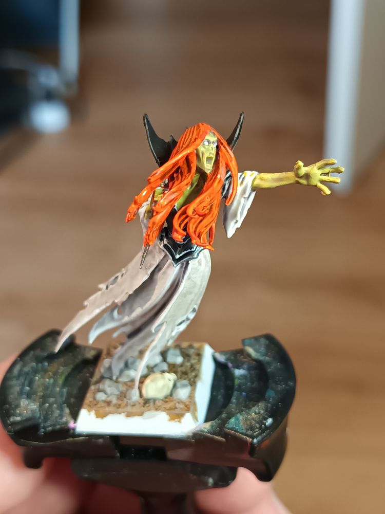 Banshee

Handpainted mini