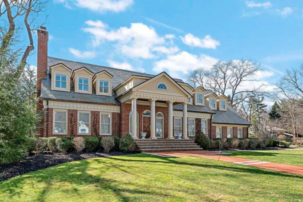 Mitch Trubisky’s Edgeworth home on the market for $1.9M