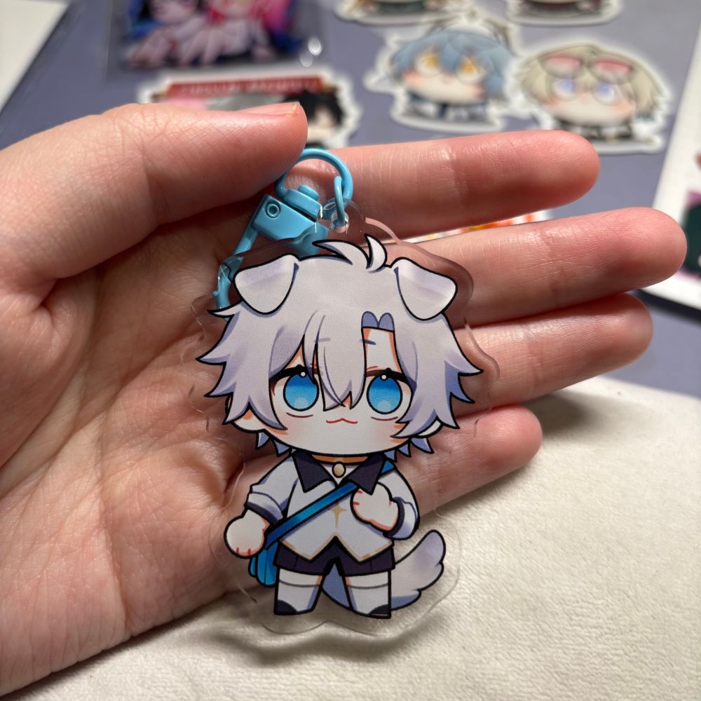 Close up of a HSR Phainon charm