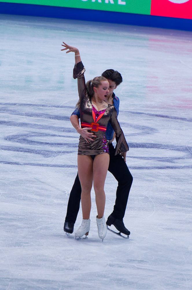 Loicia Demougeot - Theo Le Mercier, ending pose