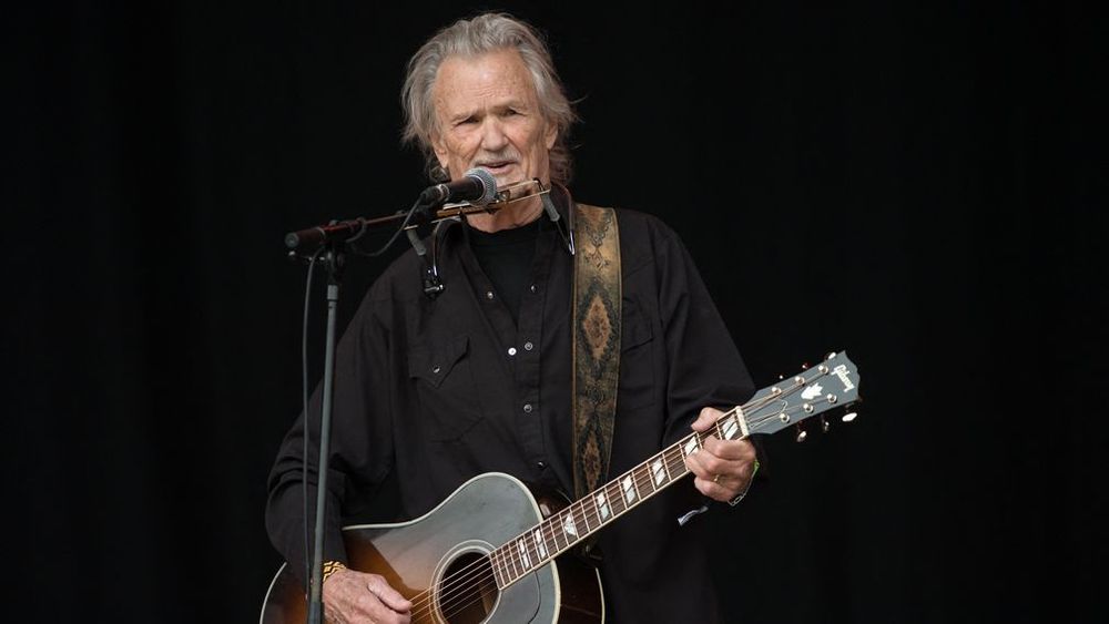 Amerikaanse muzikant en acteur Kris Kristofferson (88) overleden
