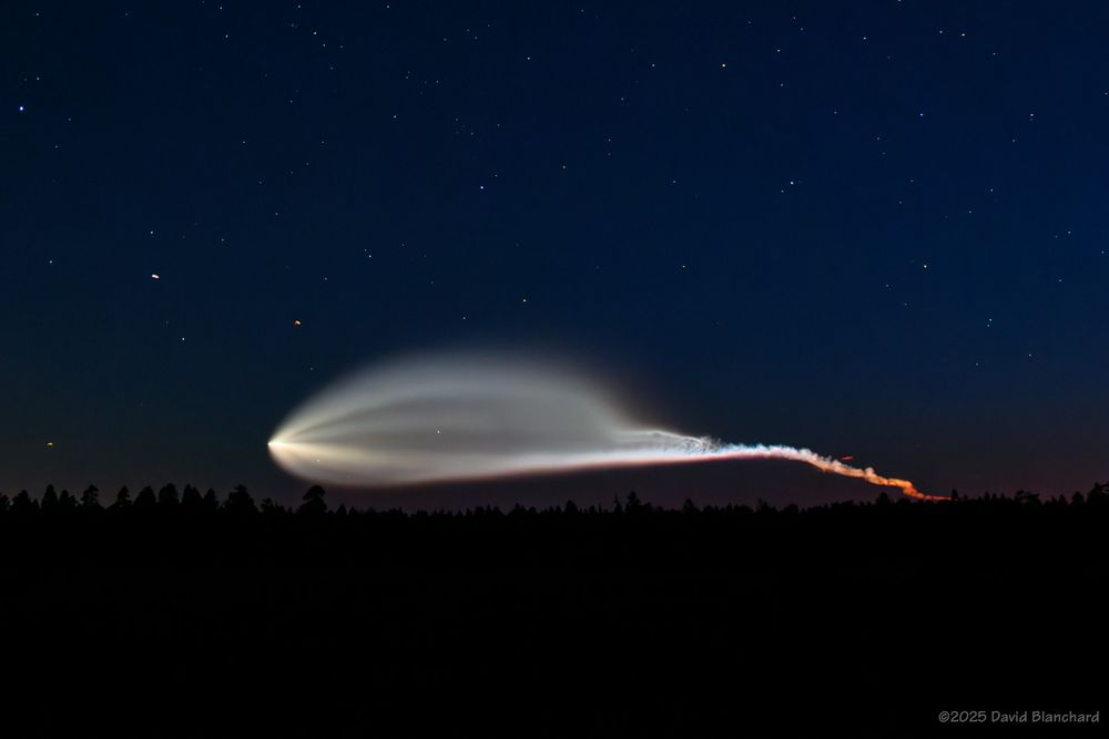 Rocket launch from Vandenberg Space Flight Base this evening was visible in northern Arizona. Recent Starlink launches have been to the southeast; this flight was to the southwest and was lower in the sky.