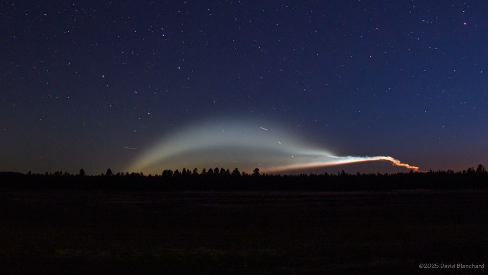 Rocket launch from Vandenberg Space Flight Base this evening was visible in northern Arizona. Recent Starlink launches have been to the southeast; this flight was to the southwest and was lower in the sky.