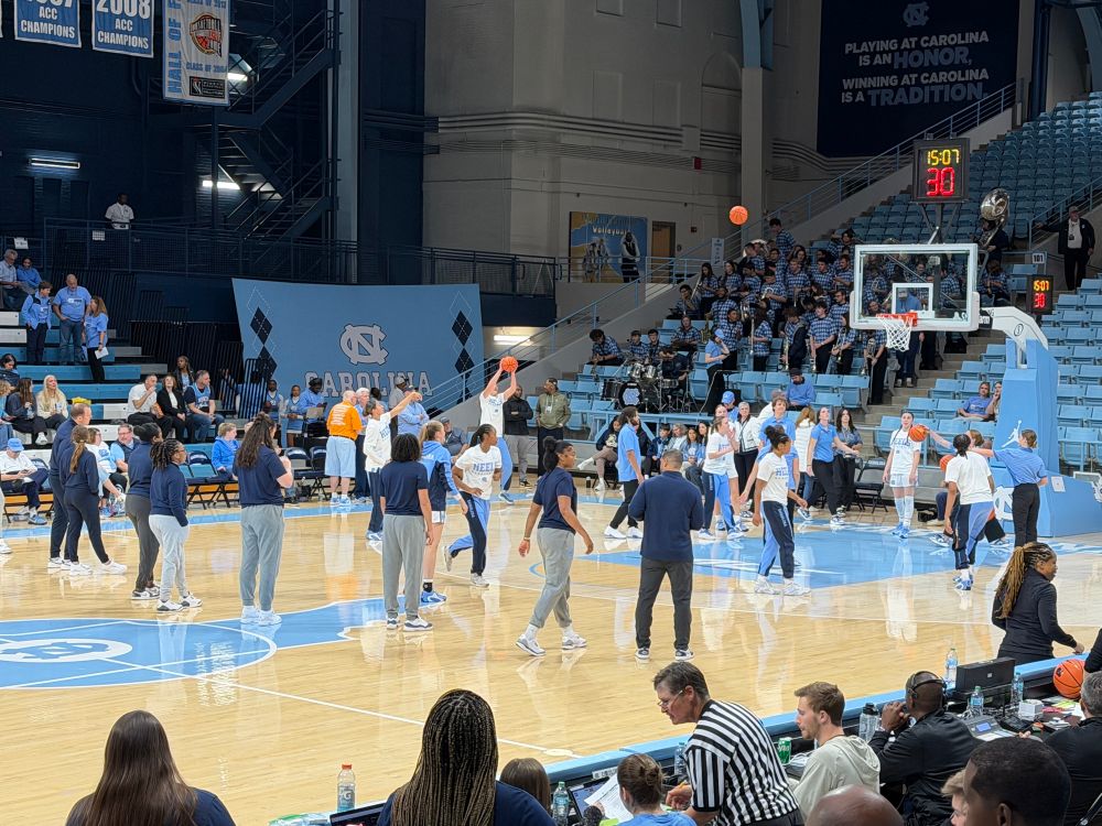 UNC Women’s basketball during warmups 