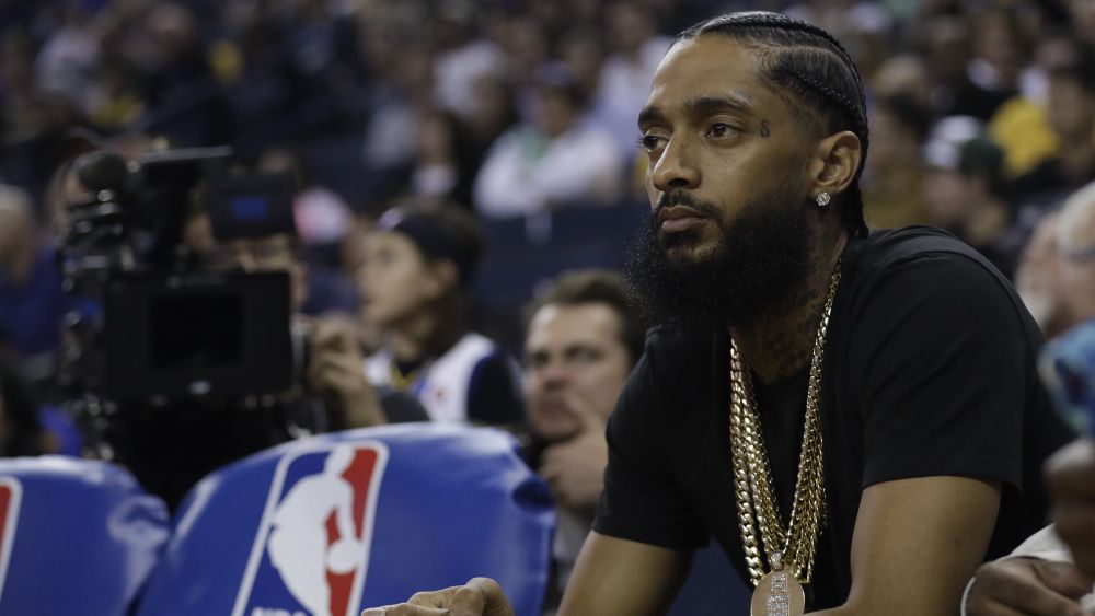 OAKLAND, Calif. — Golden State Warriors center DeMarcus Cousins played rapper Nipsey Hussle’s music before and during his trip to Oracle Arena to mentally prepa…
