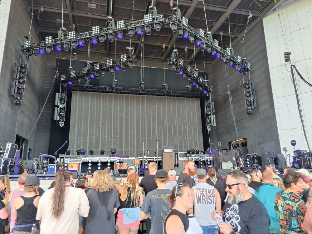 View from the pit of Indianapolis Everwise Amphitheater, before Foxing's show