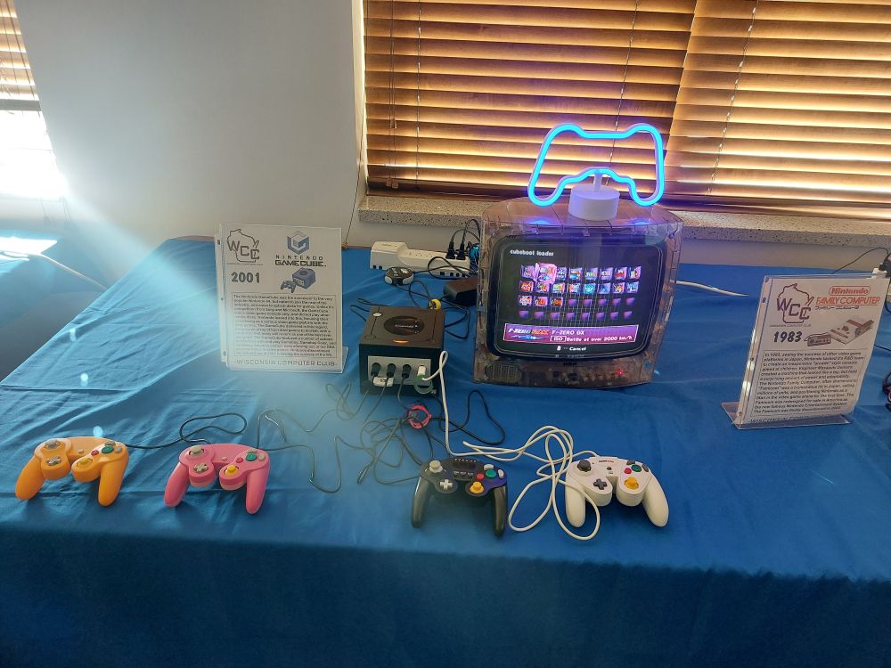 The Nintendo Gamecube is ready to play at a WCC show.