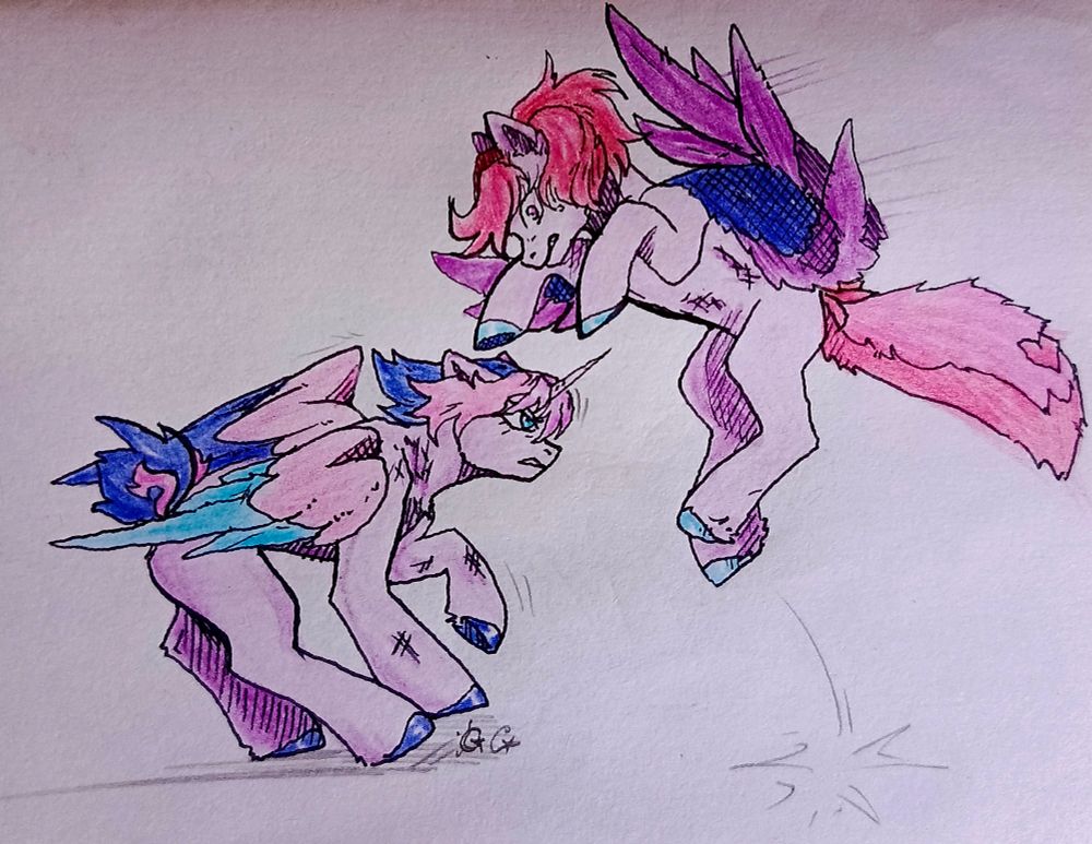 Уже весьма потрёпанная Сима наносит контр удар в живот Сирены, а Сирена пытается избежать столкновения используя динамику крыльев. 