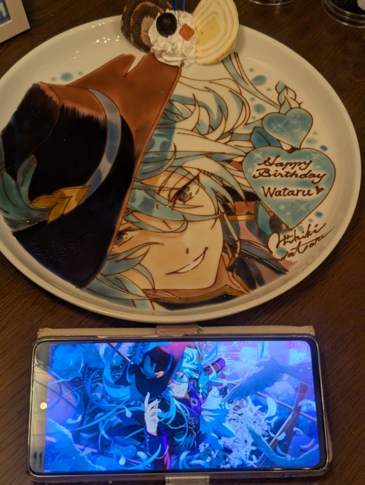 再現率すごい…ほんとすごい…サインも入れていただいて…ほんとすごい…ずっと眺めてられる…すごいいっぱい写真撮りました勿体なくて😇（携帯はお友達さんの）