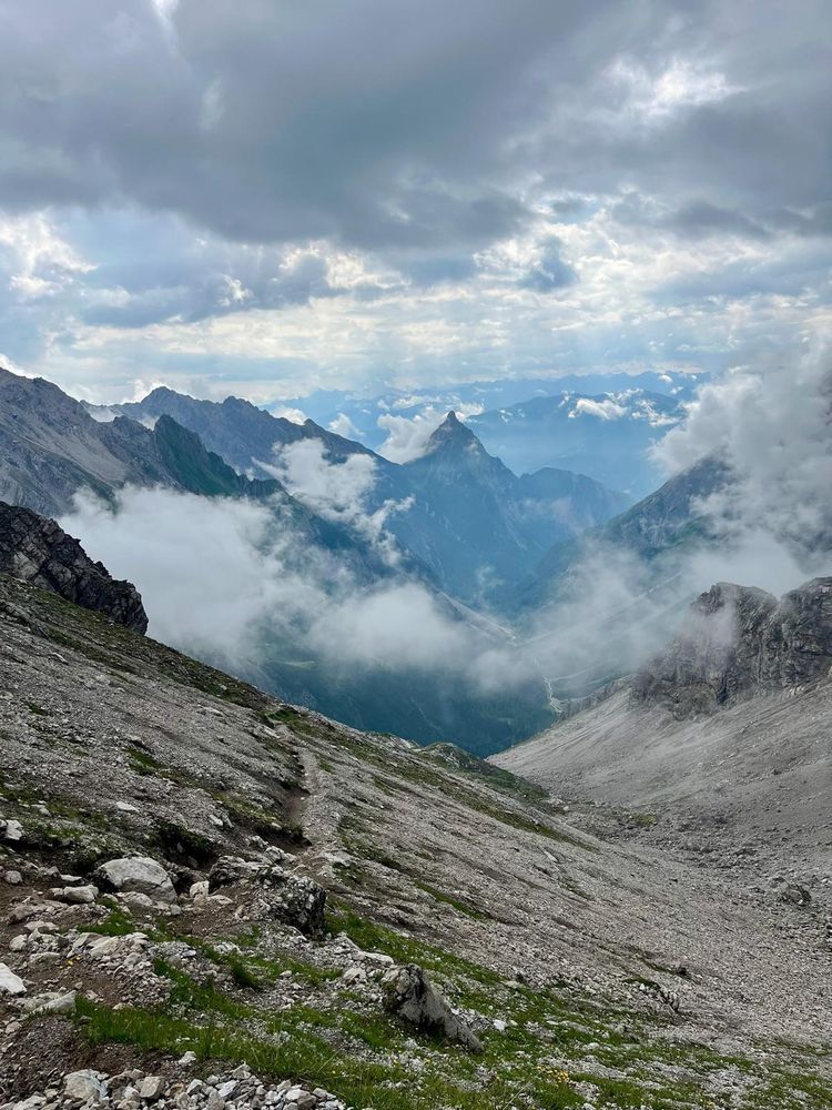 Mountains  clouds view Sunshine 