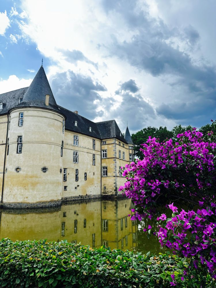 Adendorf Castle moat clouds 